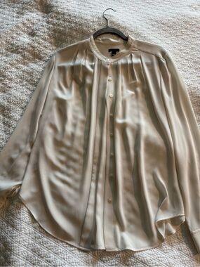Ann Taylor Cream Button-Front Blouse